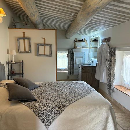 La Petite Plaine Hotell Clansayes Exteriör bild